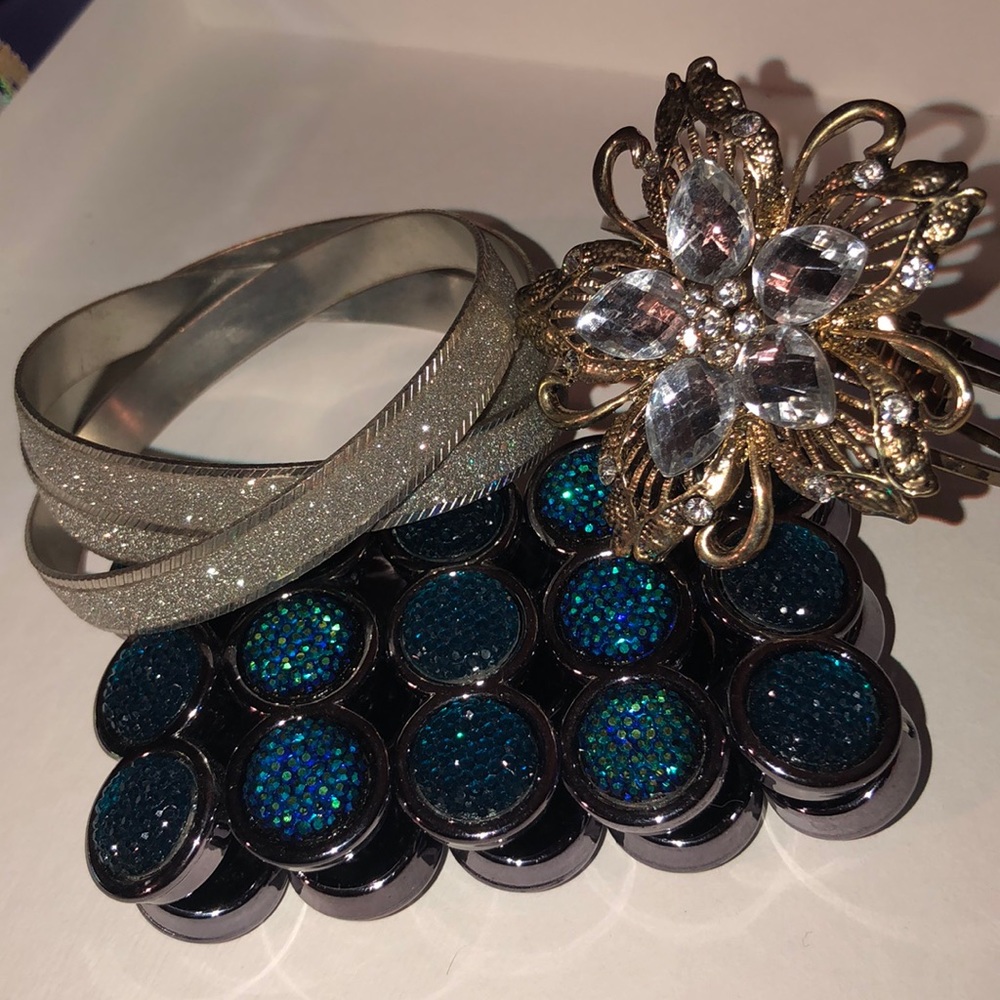 3 bracelets